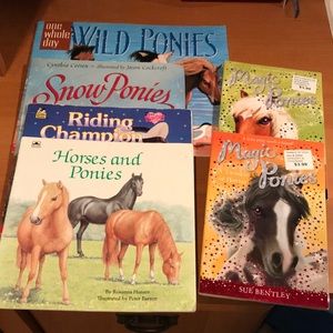 Horse Books (paperback)